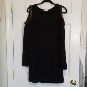 Cold shoulder LBD - 10 EUC